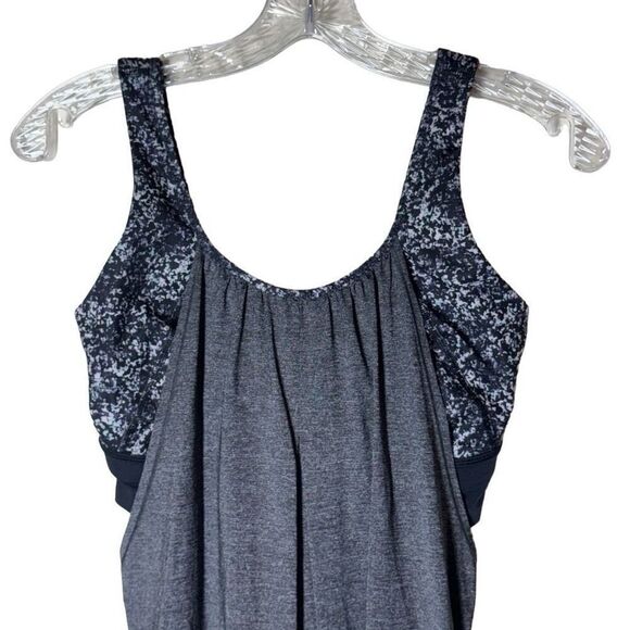 Lululemon Run Times Tank Top in Heathered Black / Rocky Road Sand Dune Ground 8 - Picture 10 of 12